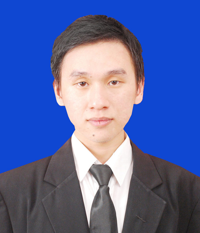 Dr. Nicholas Renaldo, SE., MM